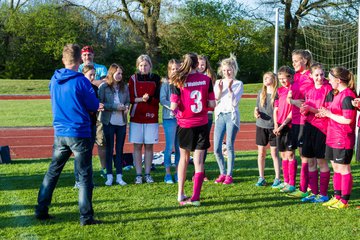 Bild 24 - B-Juniorinnen SV Wahlstedt - TSV Zarpen : Ergebnis: 11:0